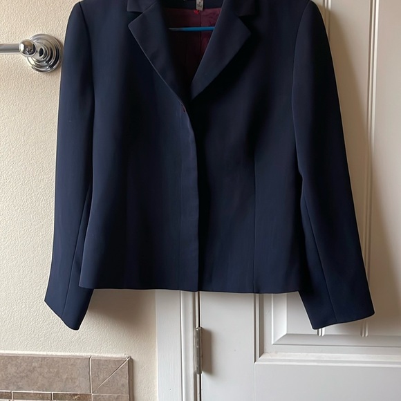Anne Klein Blue Tailored Blazer with Notched Lapels - Picture 1 of 9